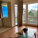 Family Neptun - Hotell 2*