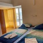 Family Neptun - Hotell