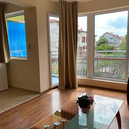 Family Neptun - 호텔 2*