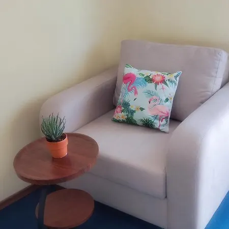 Family Neptun - فندق لوزينيتس