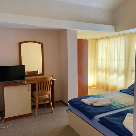 Family Neptun -