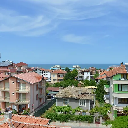 Family Neptun - ホテル 2*