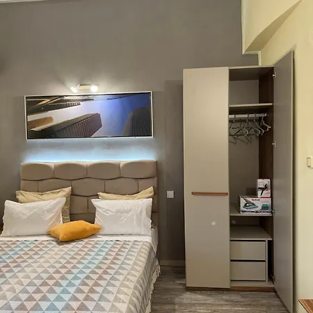 Family Neptun - ホテル 2*