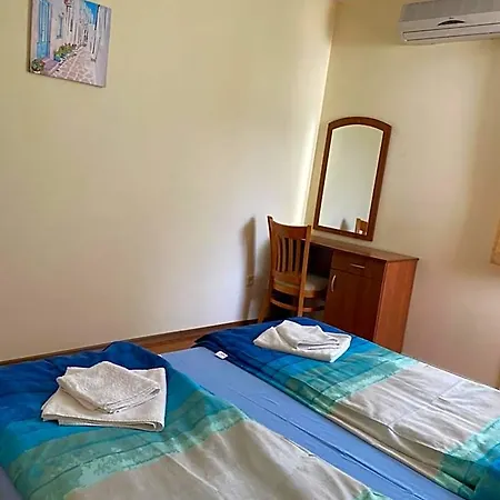 Hotel Family Neptun - Lozenets