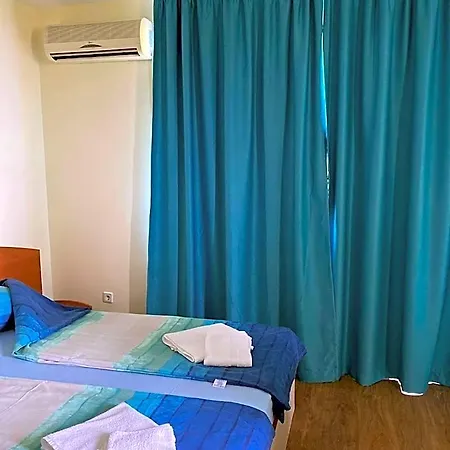 Family Neptun - Hotel 2*