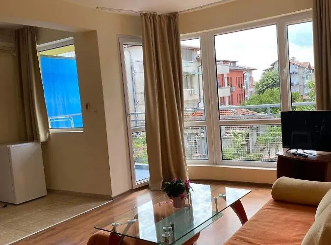 מלון Family Neptun - 2*