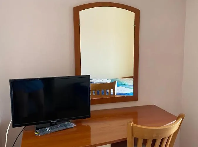 Family Neptun - מלון 2*