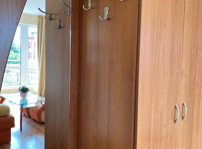 Family Neptun - מלון